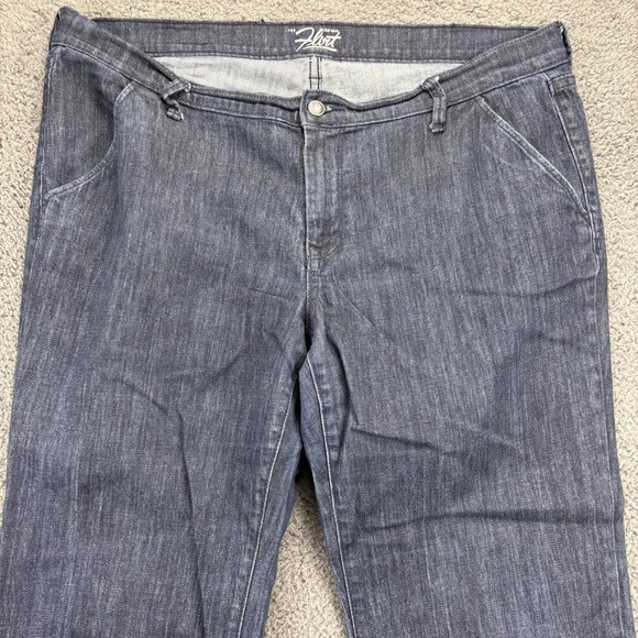 Old Navy The Flirt Bootcut Jeans Womens Size 16 Regular Blue Denim - Picture 4 of 11